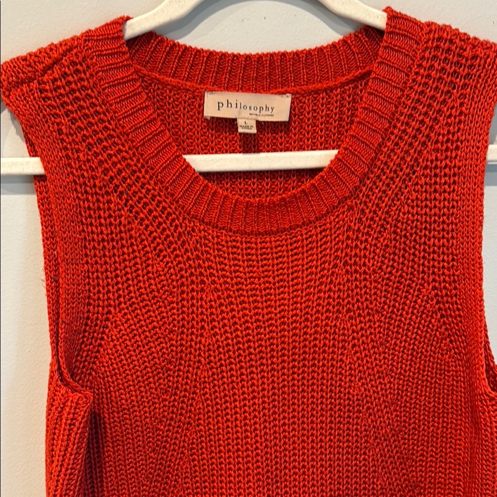 Philosophy Red Crew Neck Sweater Tank Vibrant Knit Design